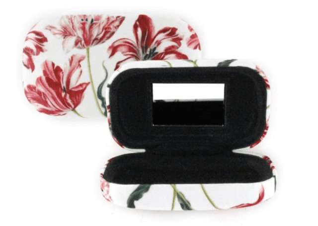 Små æsker til læbestift og lign.